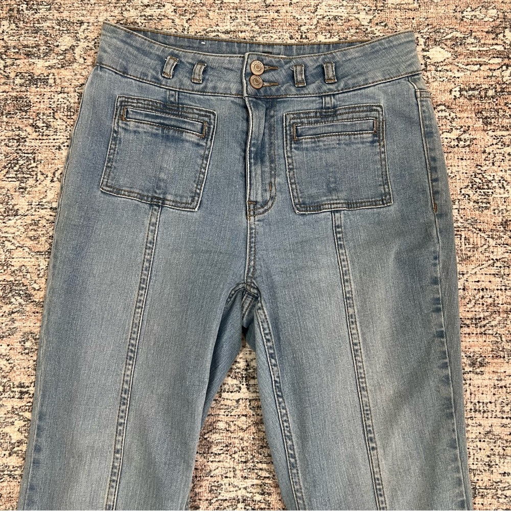 Shyanne High Rise Flare Trouser Jeans Womens Size 30 Short Western Denim - Picture 6 of 14